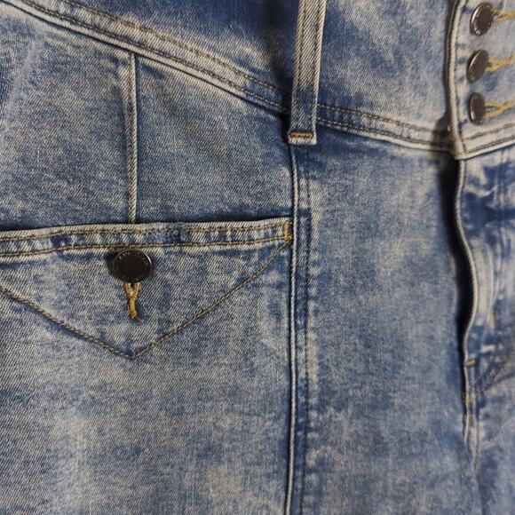 Signature Fit Flex Magic Waistband High Rise Acid Wash Jegging Women's Size 18 - Picture 8 of 13